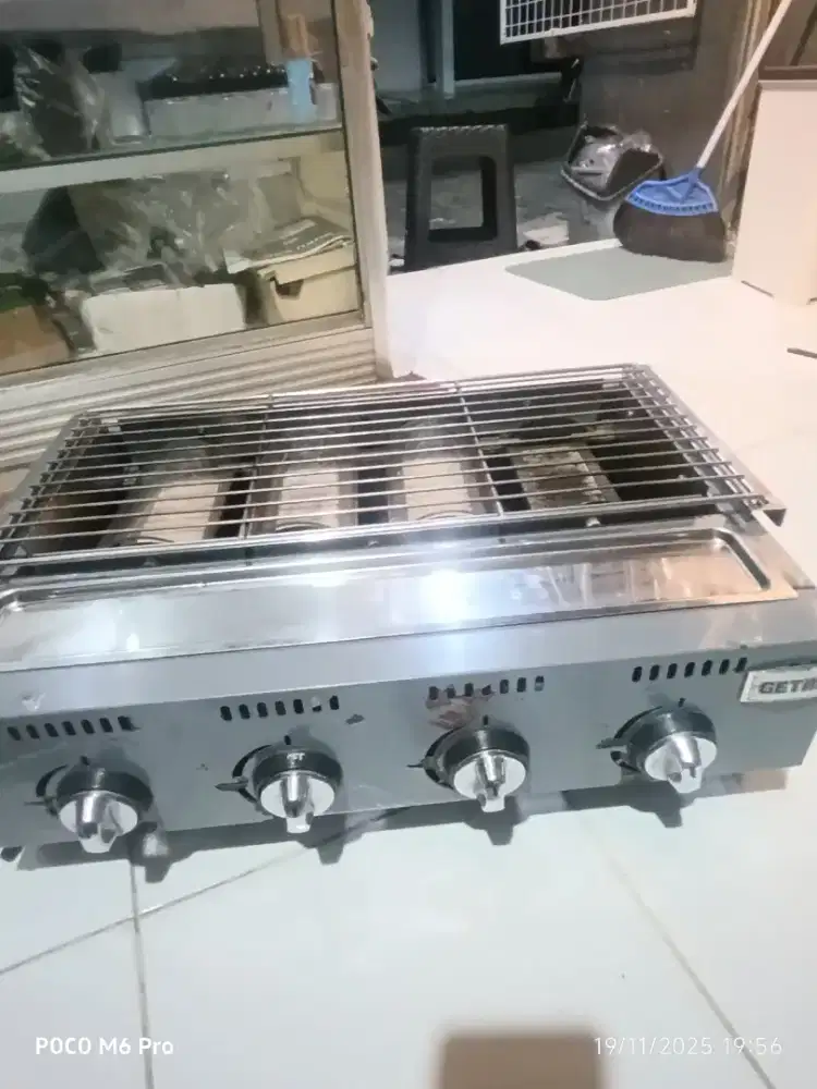 Kompor Bakar Getra 4 Tungku