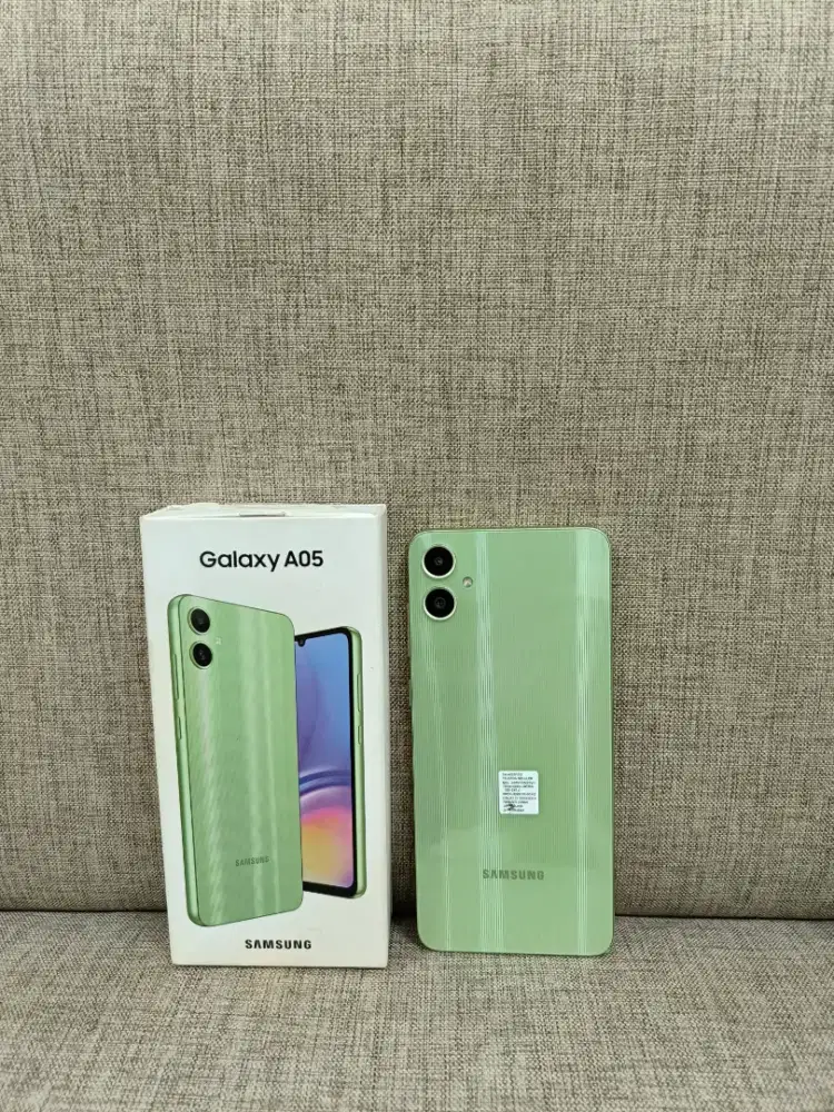 Samsung A05 ram 4/64gb mulus