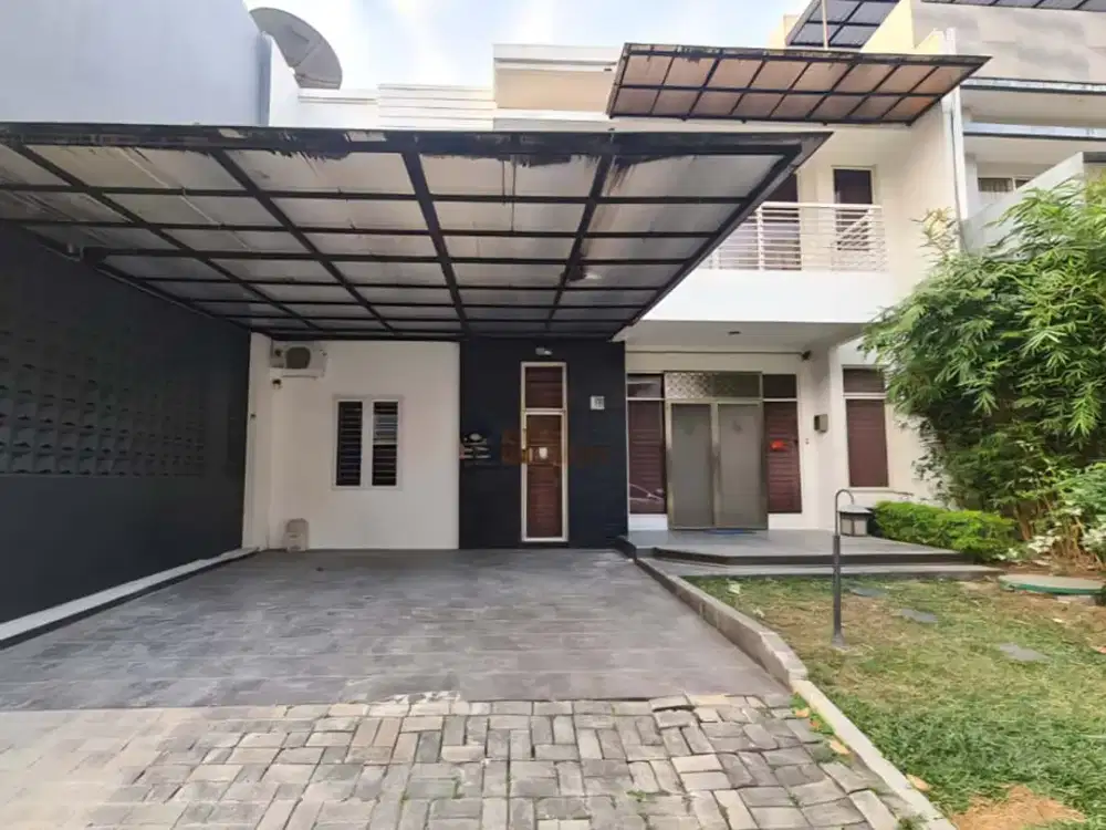 Dekat Mall Puri Indah & Sekolah International, Disewa Rumah Cantik di Cluster Hawaii Puri Mansion, Fasilitas Kolam Renang, Basket Court, Tennis Court