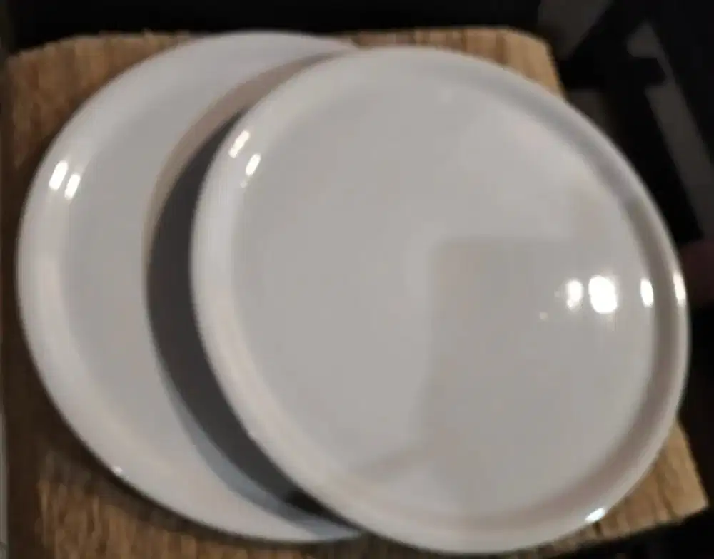 piring ceper
piring pizza
piring kue
porselen
import
diameter 32cm