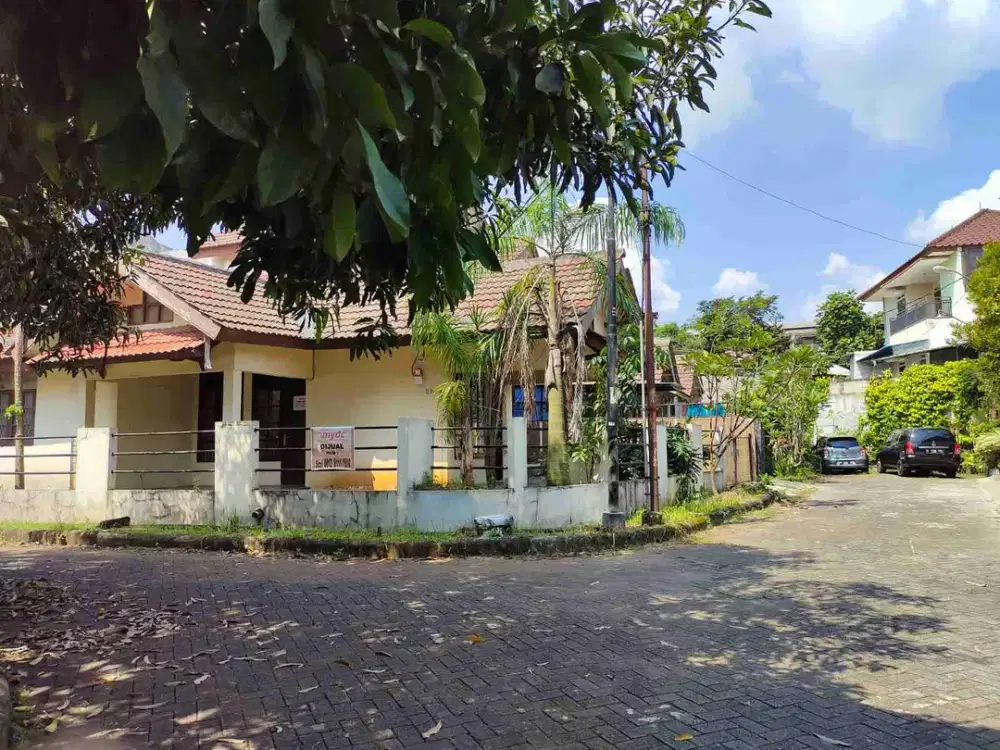 Rumah Luas Pamulang Estate