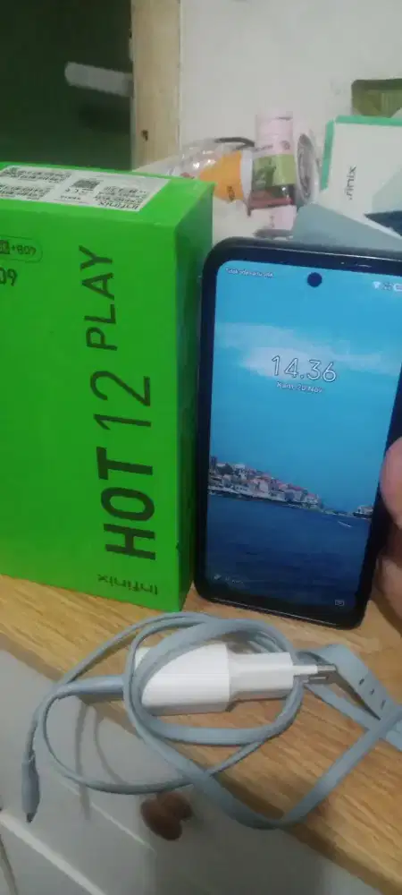 Dijual Hp infinix Hot 12 play