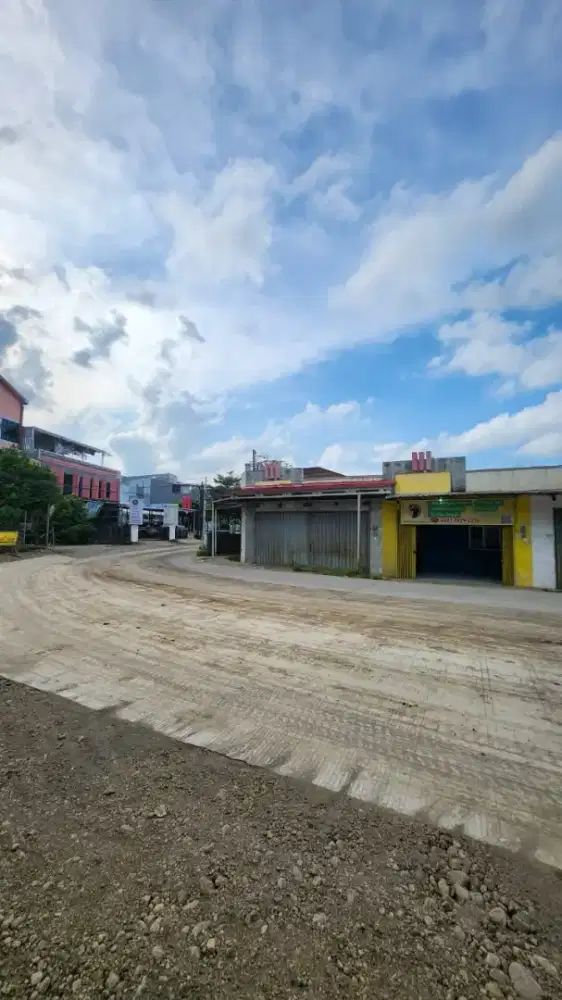 Ruko kecil super strategis lebar jalan depan 10meter