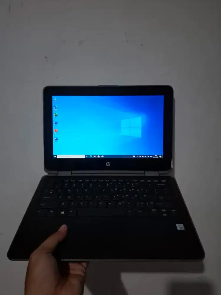 Hp X360 touscren Tablet I3 gen 8 Ram 4 Ssd 256