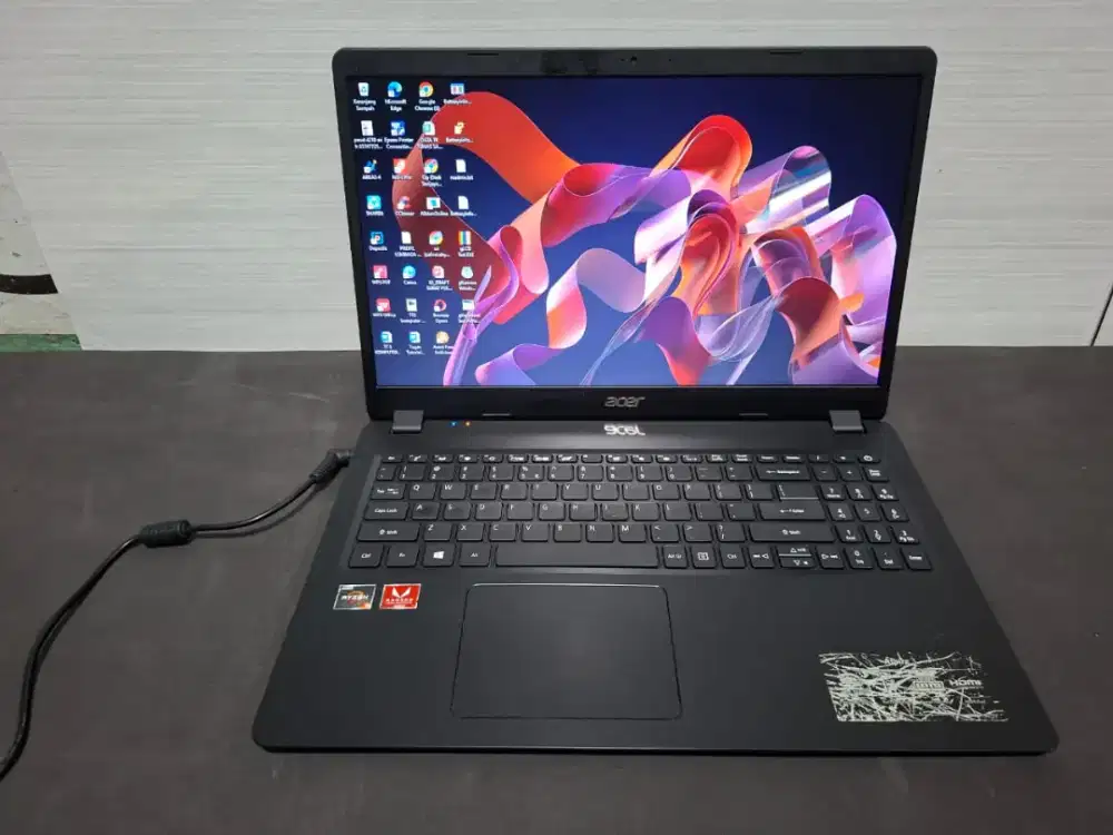 Laptop Acer A315-42 -AMD Ryzen 3 -SSD 128GB -4GB -MULUS-SIAP PAKAI