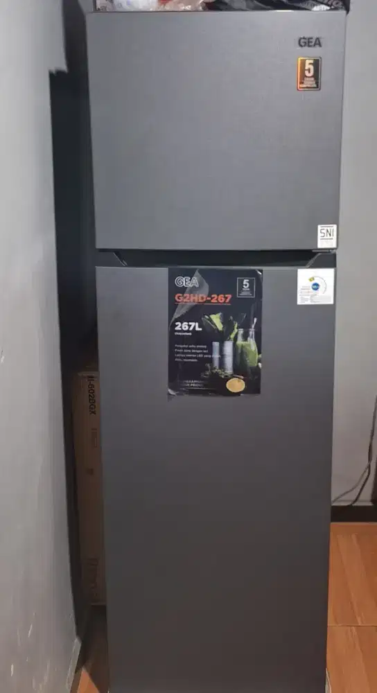 Kulkas GEA G2HD 267Liter