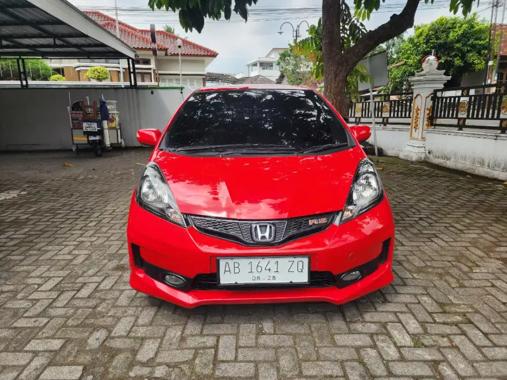 Honda Jazz Rs metik 2014