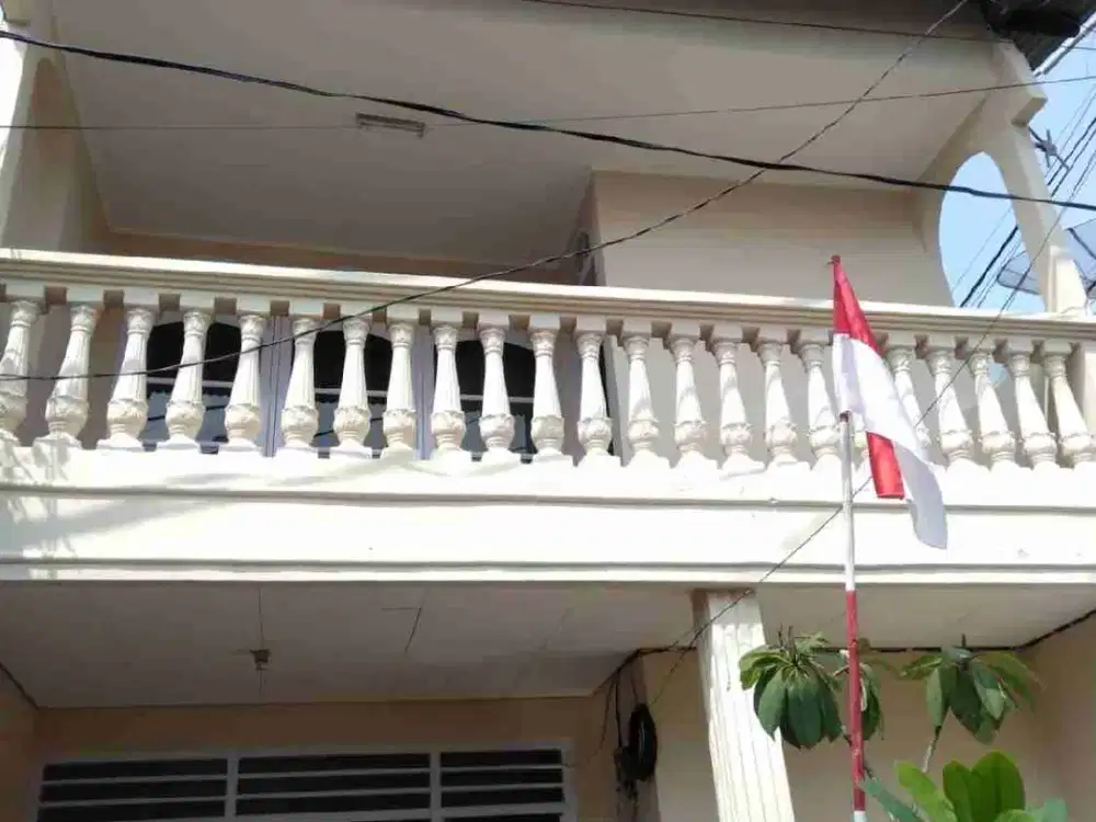 Dijual Cepat Rumah 2 Lantai
