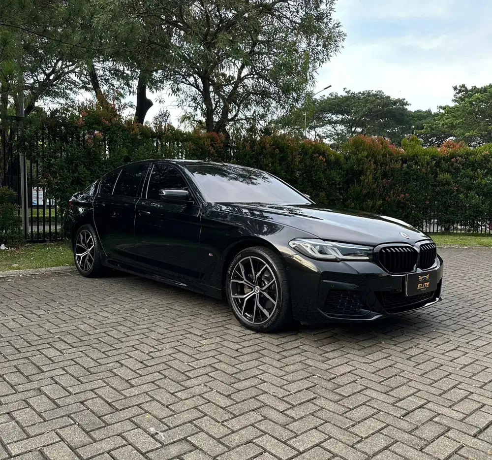BMW 520i LCi M Sport 2022