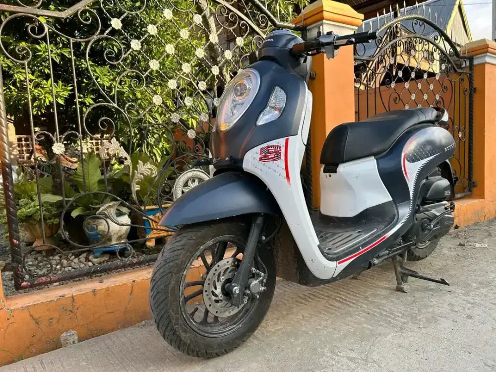 Honda Scoopy Fashion Blue Tahun 2024