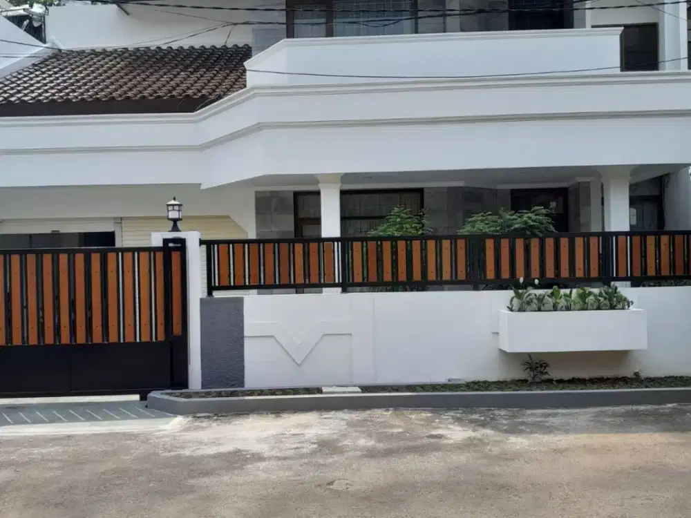 Dijual/Disewa Rumah Disewa Antasari Executive Paradise 4br uk267m2 at Cilandak Jakarta Selatan