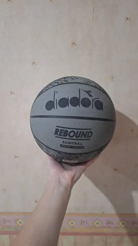 Bola Basket DIADORA - Size 7 Original 100% (2 varian model warna)