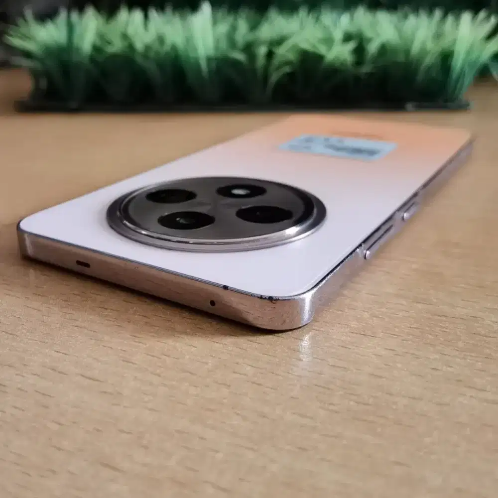 OPPO Reno 12 F  5G Ram 12+12 /512 GB Batangan