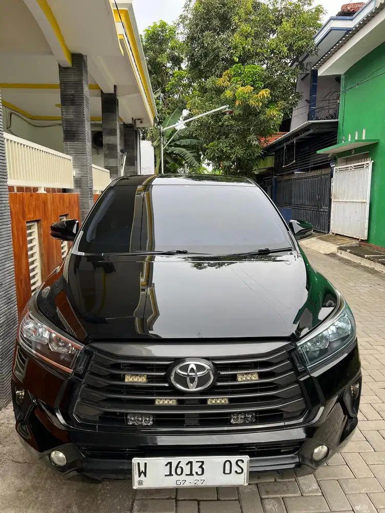 Kijang innova G desel matic  km 51rb asli
