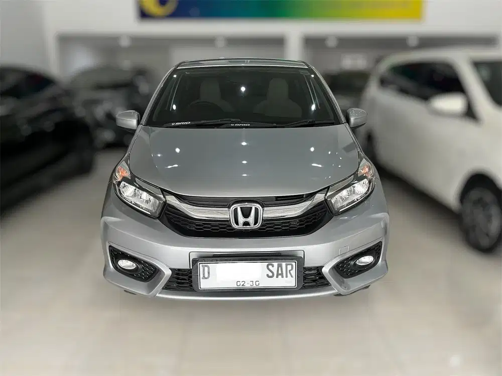Honda Brio E matic tahun 2019 silver mulus