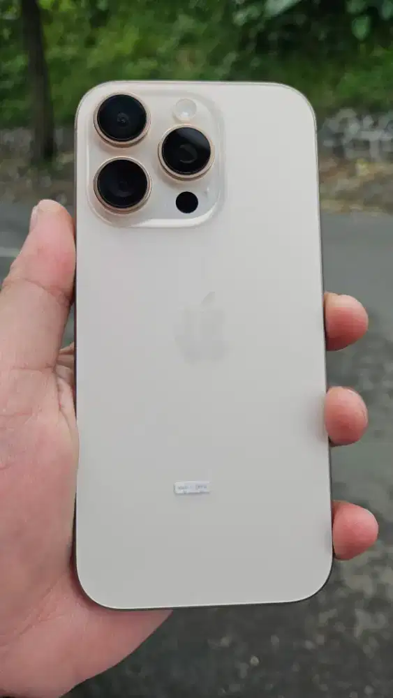 Iphone 16 Pro 128GB Gold Resmi ibox