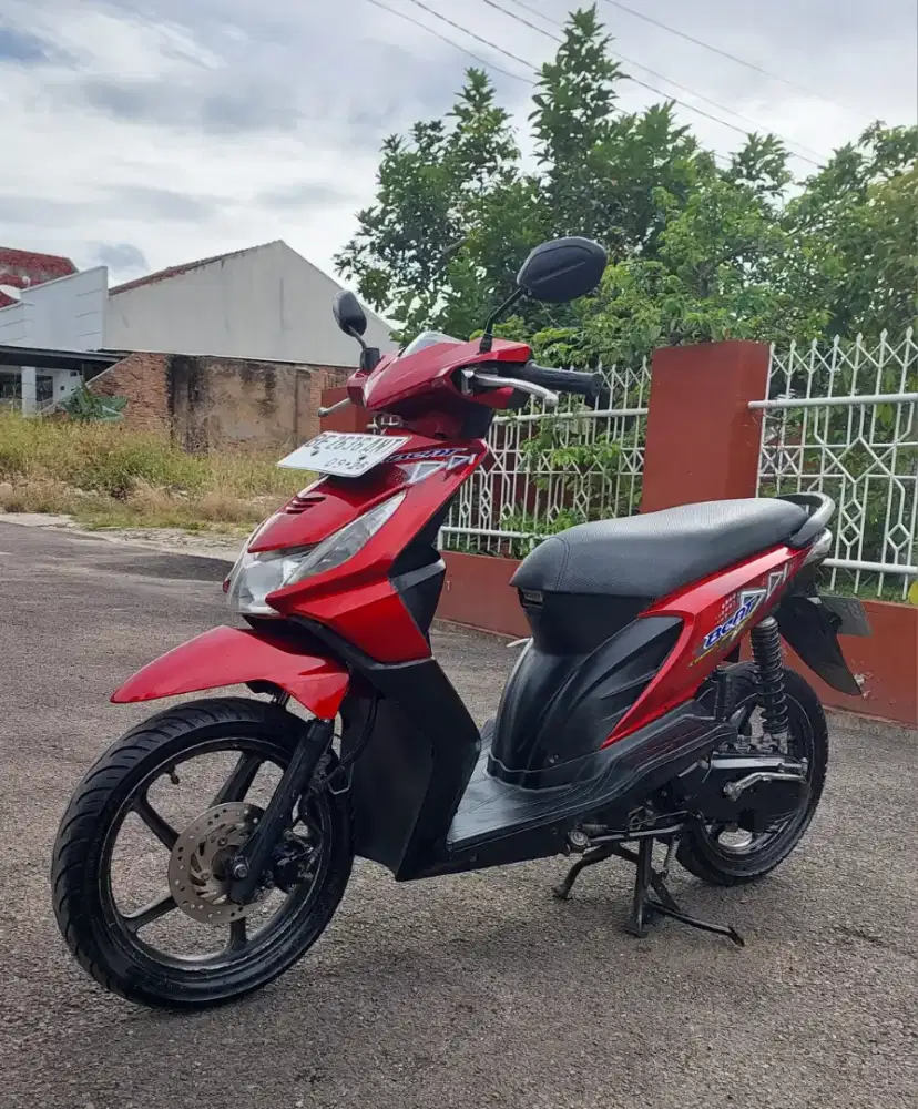 HONDA BEAT CARBU 2011 KOTAMADYA ISTIMEWA