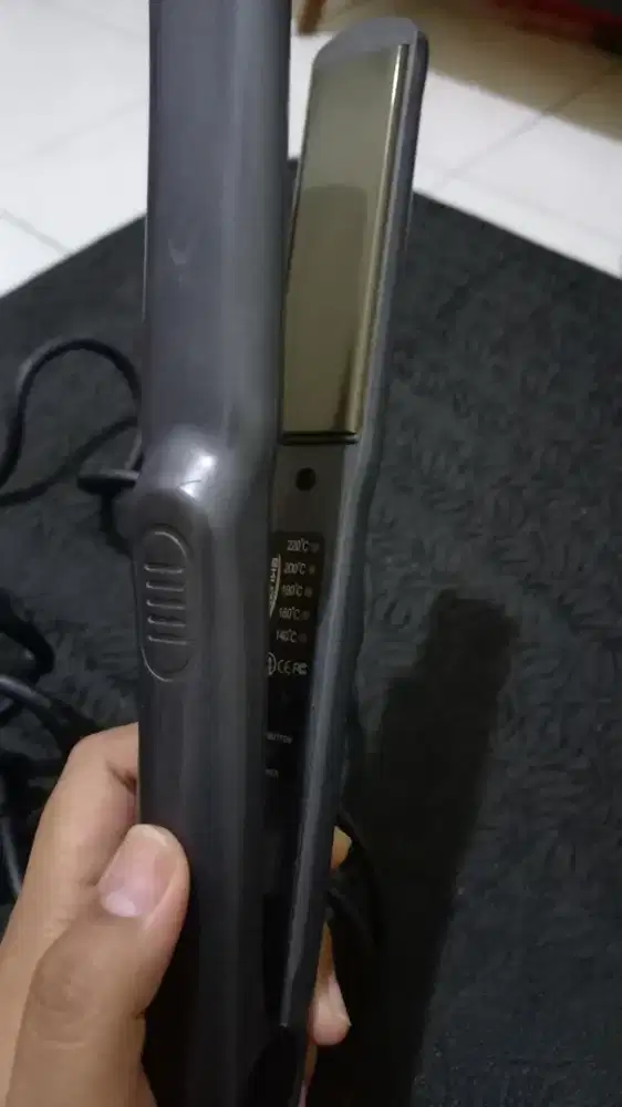 Catokan Rambut curly