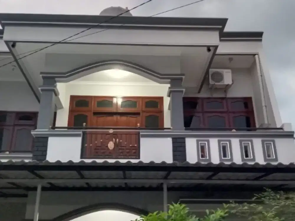 ‼️MURAAAH‼️ RUMAH RUNGKUT MAPAN TENGAH TERAWAT. DEKAT MASJID, GEREJA, SUPERINDO, MERR, TOL, JUANDA, UPN, Dsb