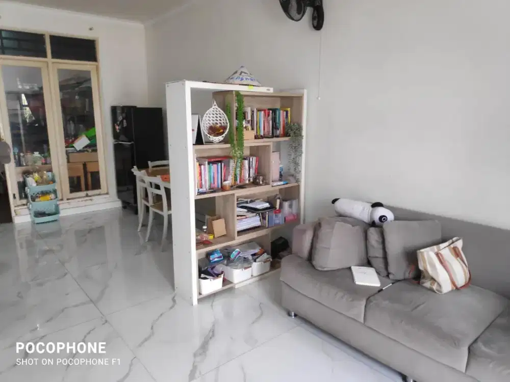 Dijual Rumah 2 Lantai Nyaman di Mutiara Taman Palem, Jakarta Barat