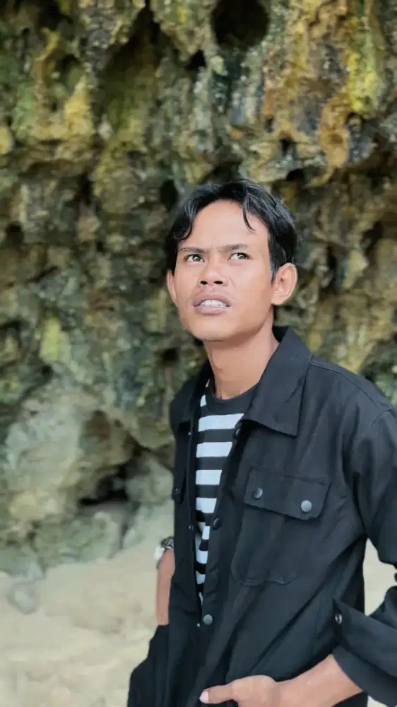 MENCARI LOKER UNTUK 2 ORANG LAKI LAKI