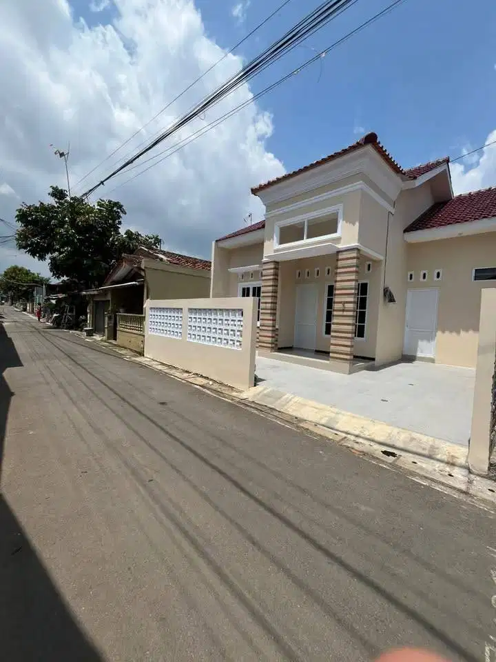 Rumah Baru Kamar 3 Tengah Kota Purwokerto