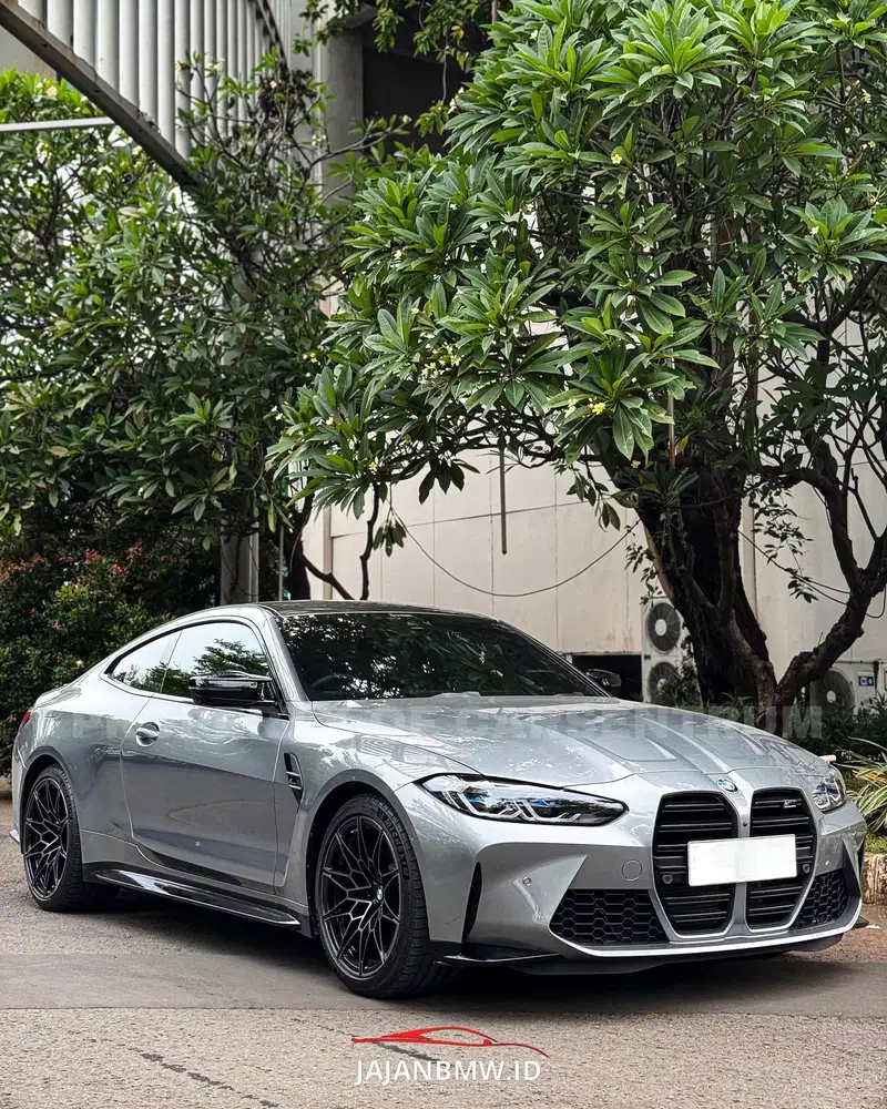 LIKE NEW BMW M4 COMPETITION 2024 / 2023