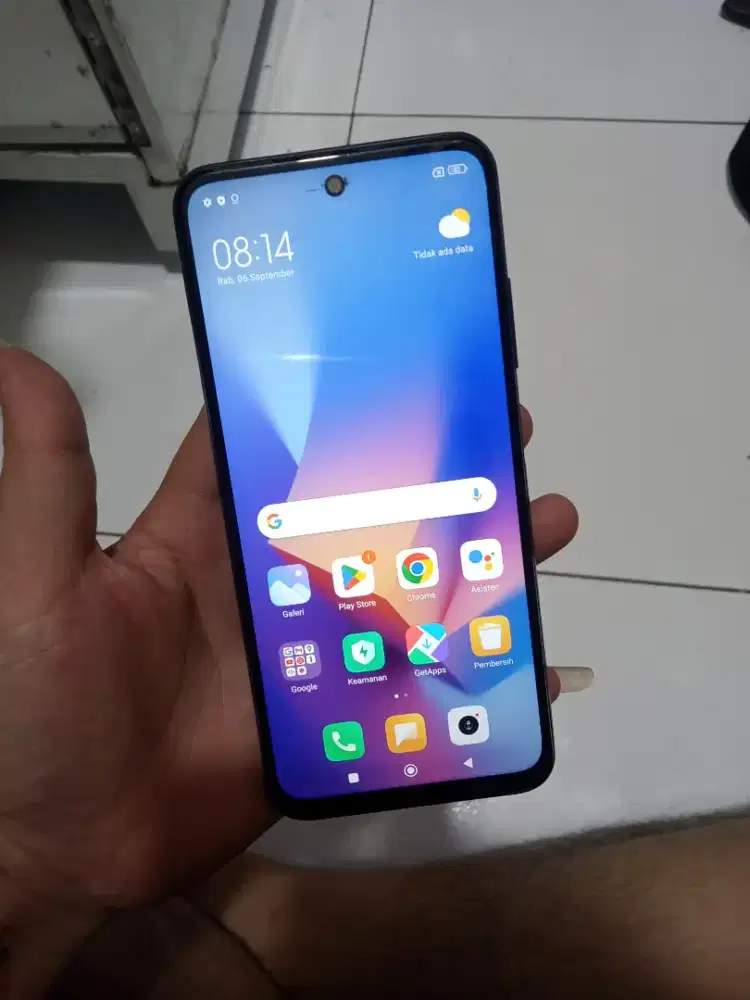 Redmi Note 10 5G Ram 8+3/128Gb minus lcd hitam dikit gak pengaruh hp