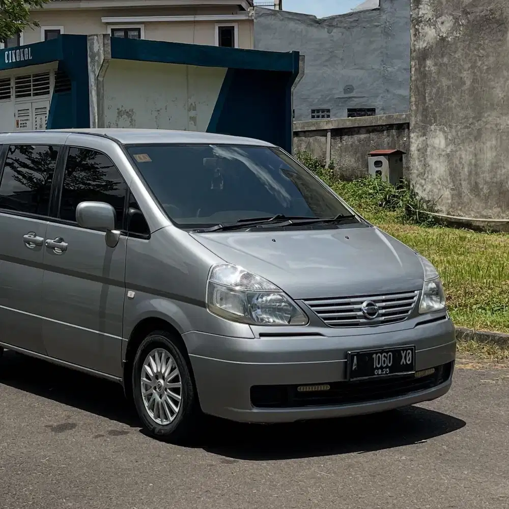 Nissan Serena CT 2.0 2012 Automatic