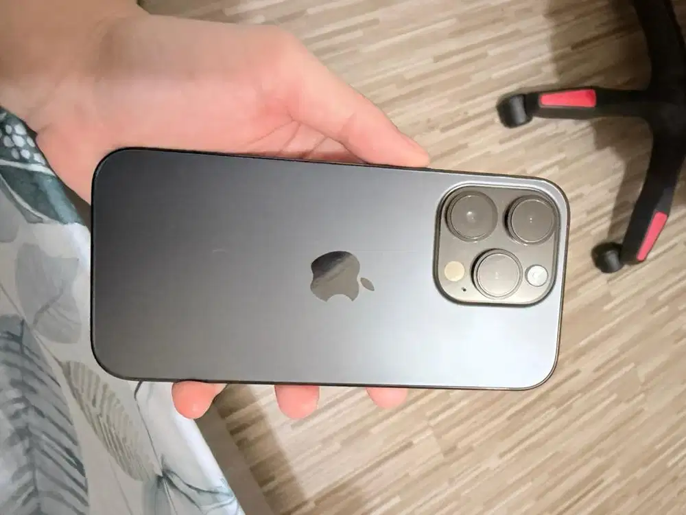 Jual iphone 14 pro 128gb black resmi BC mulus 90%