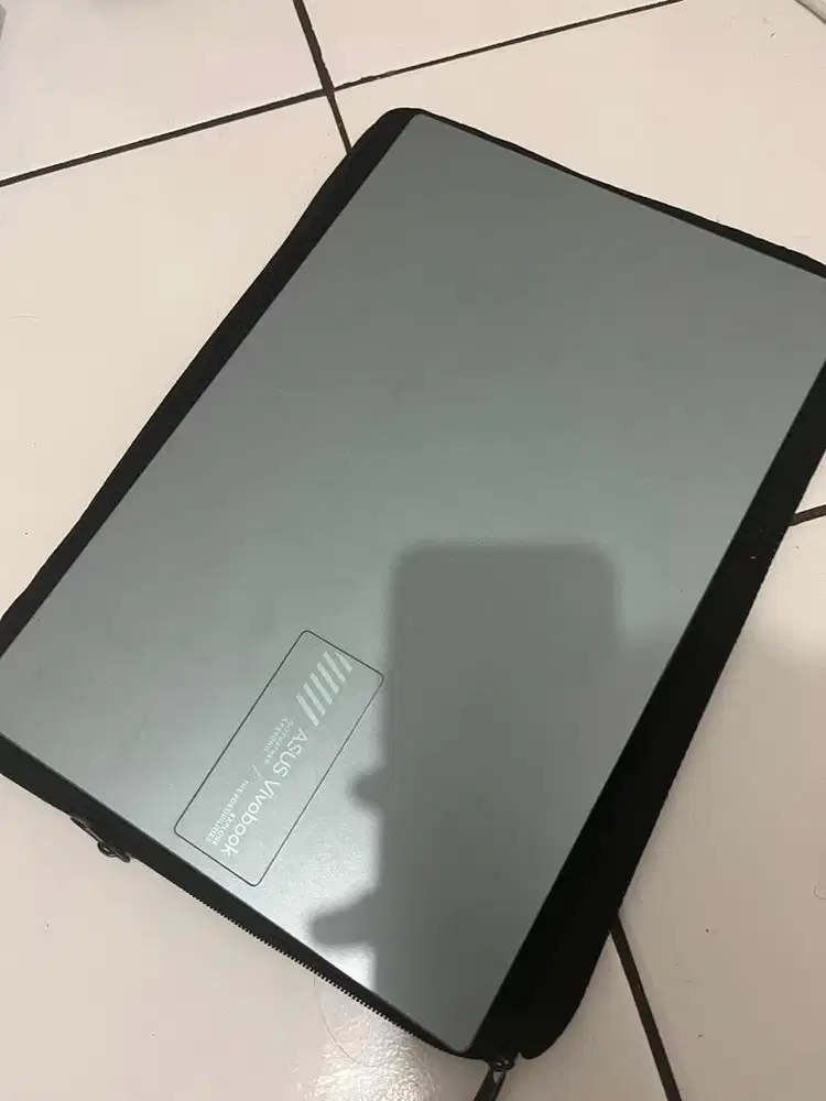 Laptop ASUS Vivobook Go E1404FA AMD Ryzen 3