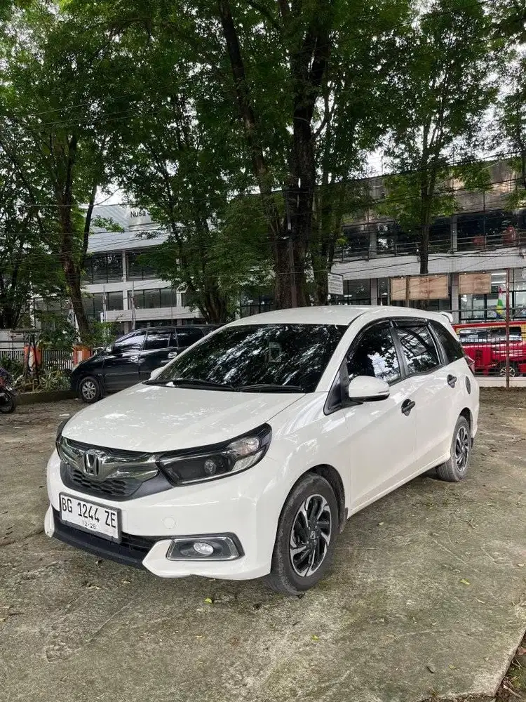 MOBILIO 1.5 E CVT 2018