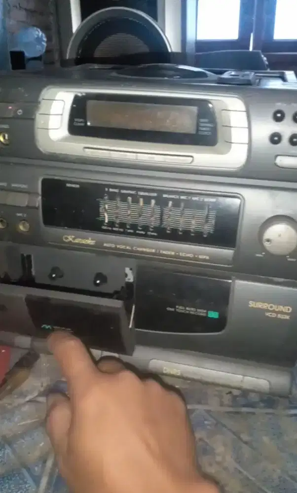 Minusan power ampli compo