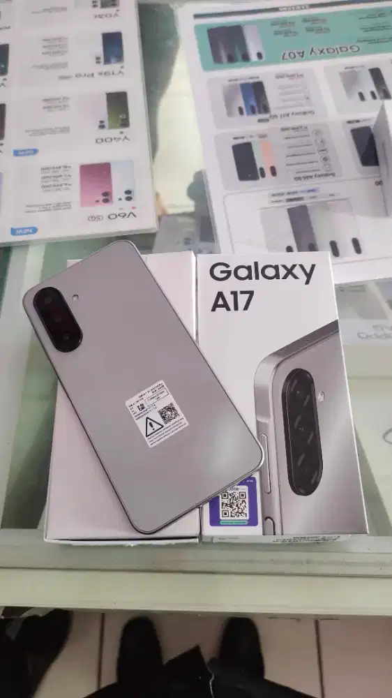 A17 4g dan 5g ram 8/256