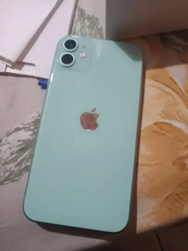 Ip 11 128gb. Kondisi baik