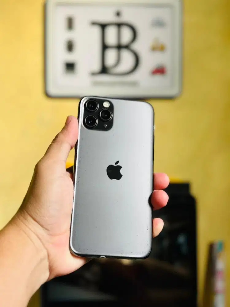 iPhone 11 Pro 256gb mulus jual cepaat