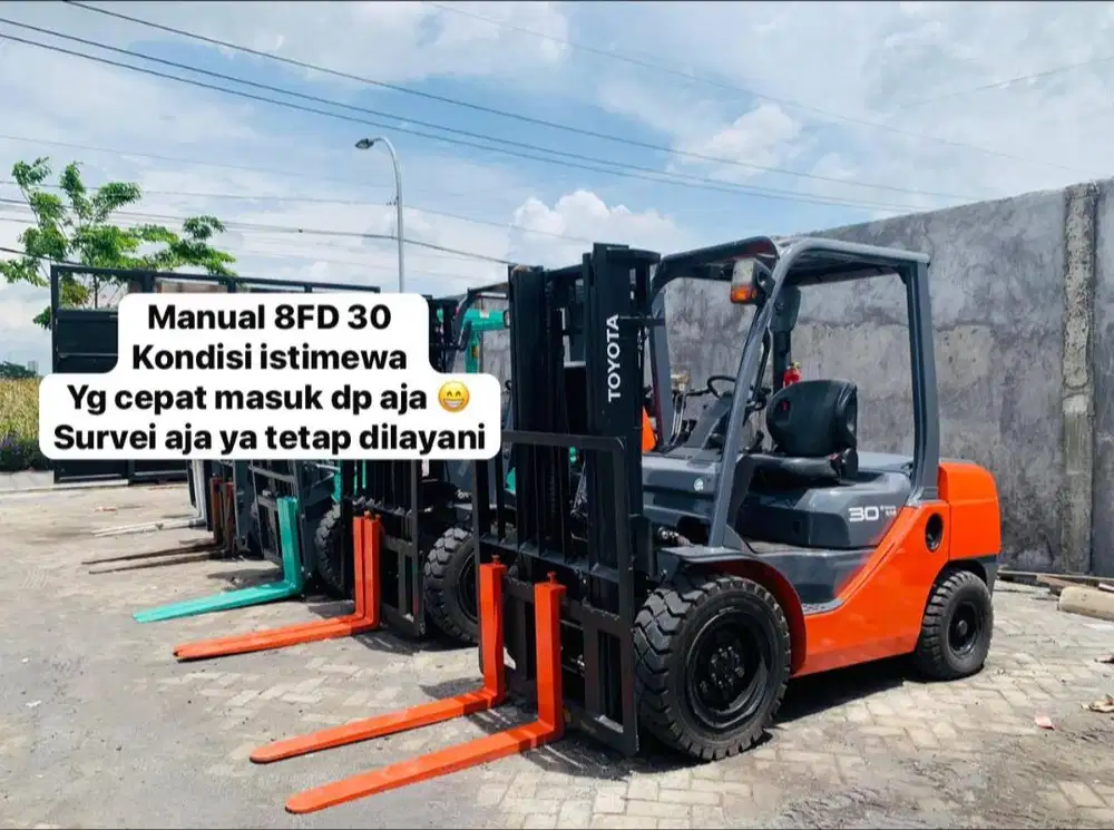 READY TOYOTA 3 TON MAST 3 METER TAHUN MUDA BERGARANSI MESIN