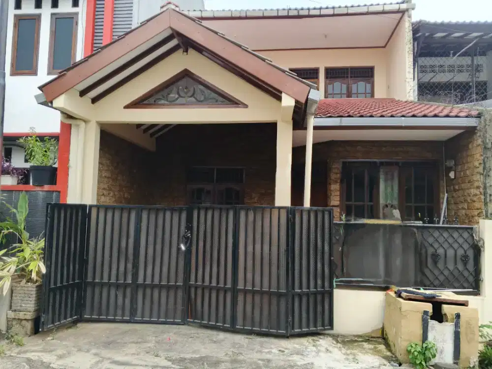 RUMAH 2 LANTAI DI PERUMAHAN DUTA KRANJI - BINTARA