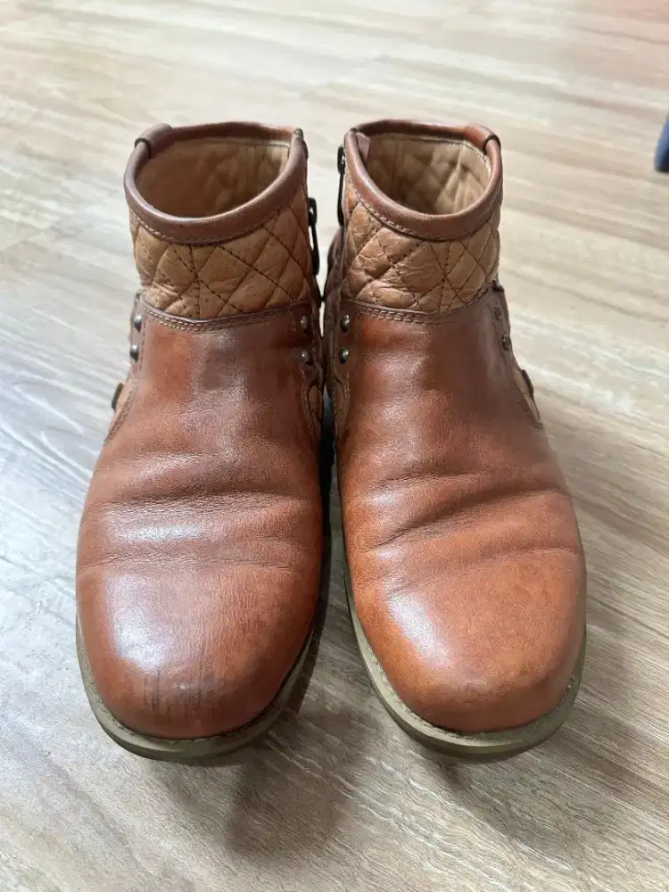 Kickers Boots Brown