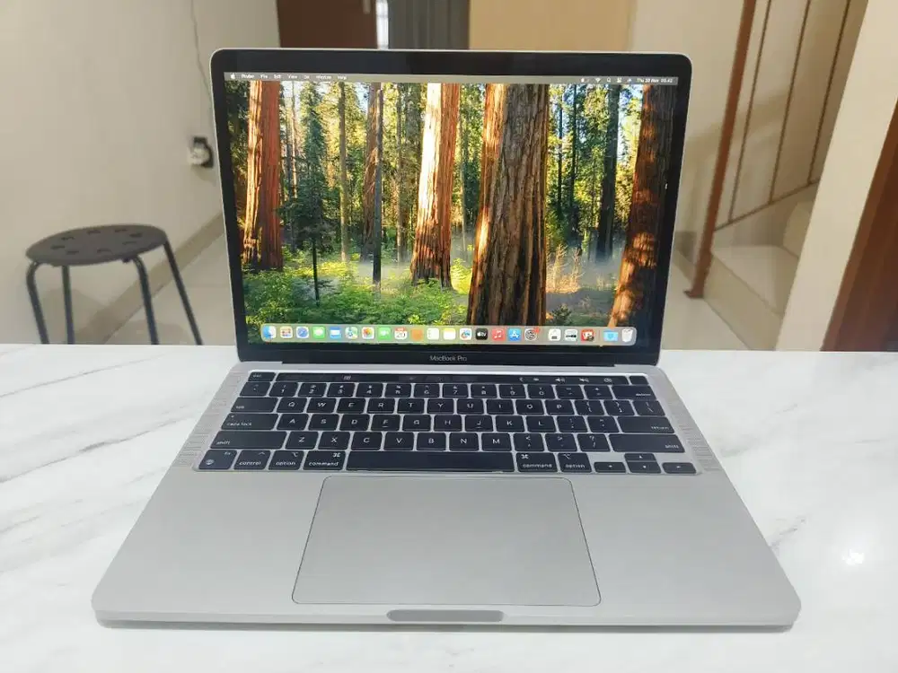 MacBook Pro Retina 13in 2022 M2 16GB SSD 256GB
