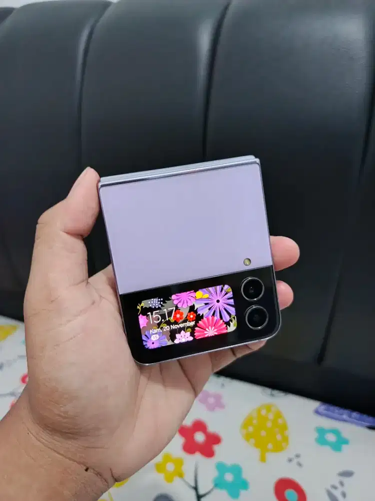 JUAL CEPAT SAMSUNG Z FLIP 4 512 GB RESMI SEIN SECOND MURAH