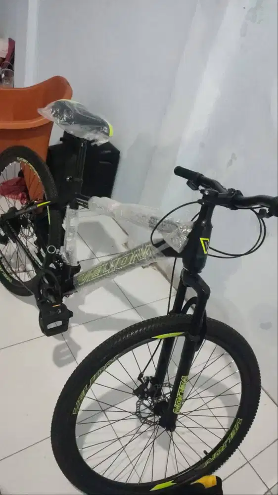 Sepeda gunung Merk velyon Vmt17