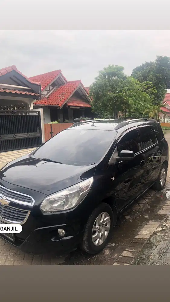 Chevrolet Spin 2015 Bensin