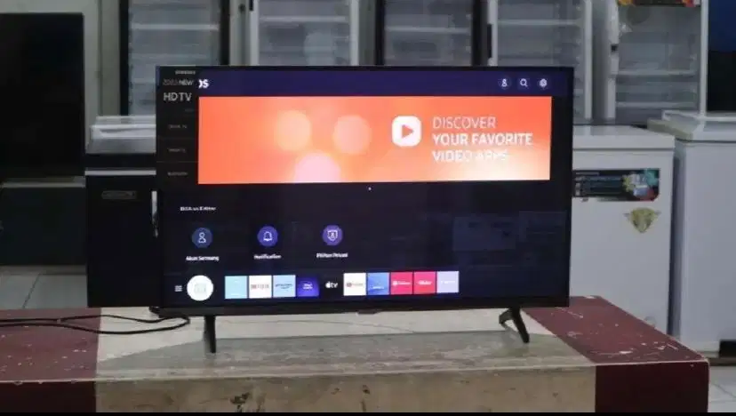 SAMSUNG TV 32inch