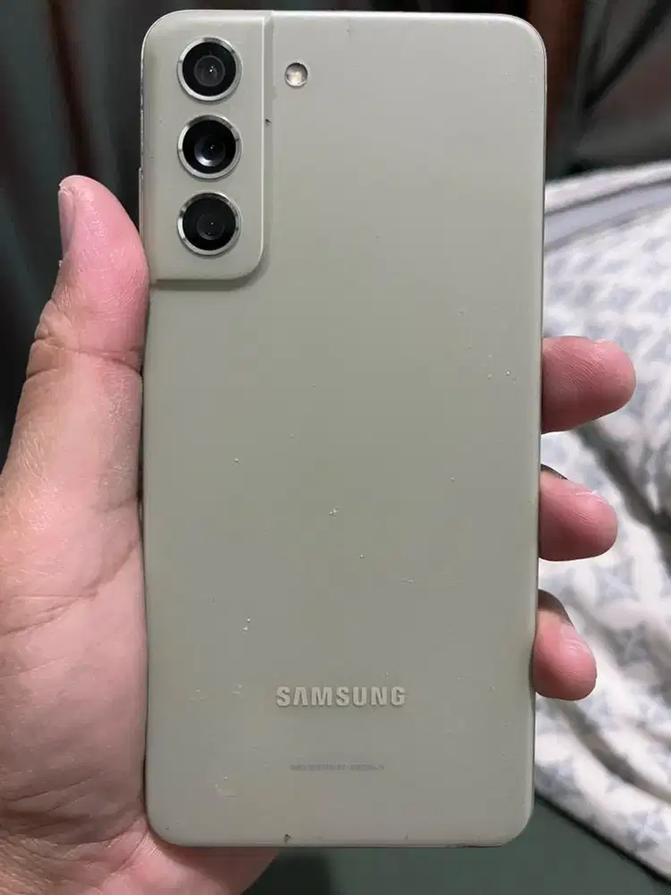 Samsung Galaxy S-21 FE