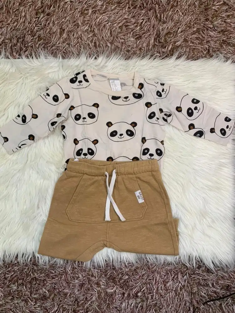 One Set Panda Khaki  Original H&M