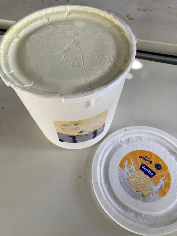 Es Krim Ice Cream 8 liter Aice Vanilla