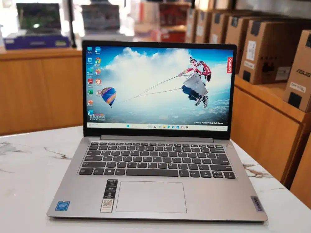 LENOVO IDEAPAD SLIM 1 14IGL7 CELERON N4020/RAM 8GB/SSD 256GB/LIKE NEW