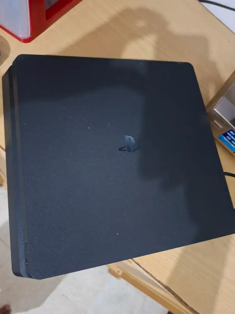 Dijual PS 4 Slim Storage 500 GB (hanya mesin tanpa dualshock)