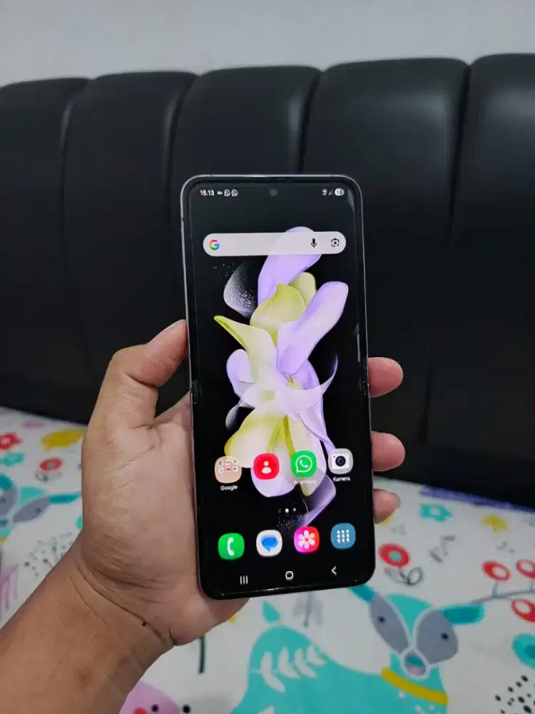 Samsung Galaxy Z Flip4 5G
‎Kapasitas terbesar Ram8/512GB
‎Resmi SEIN